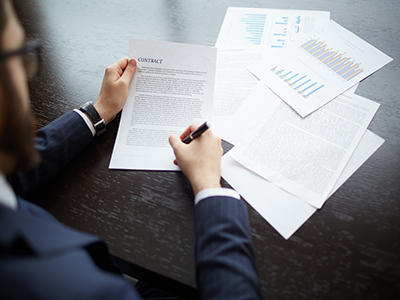Service level agreements for facility managers