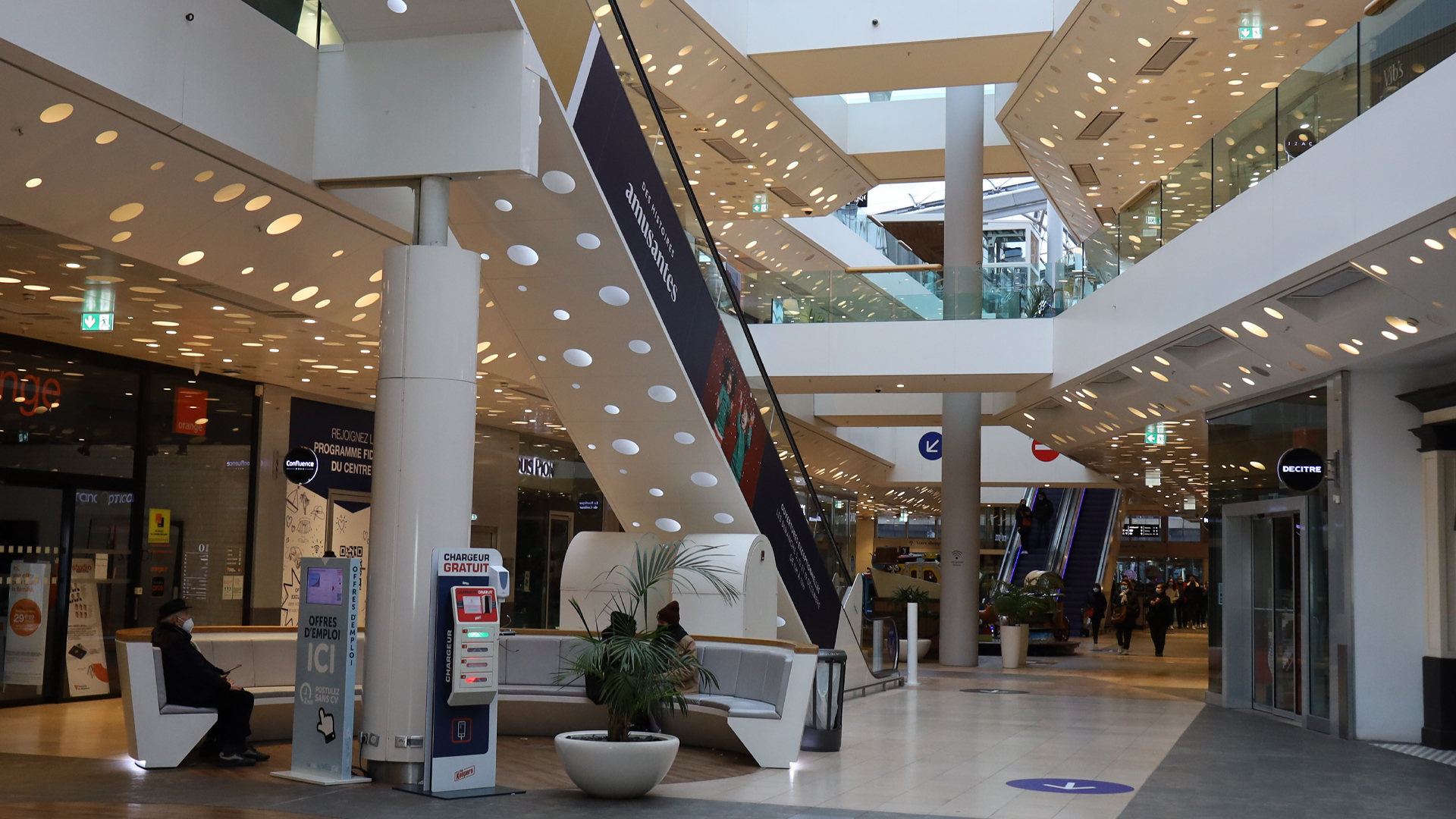 Retail Maintenance Services - Forte Asset Services - Sydney Shopping Mall image
